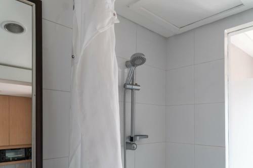 Apartment Parahyangan Residence By Keypro