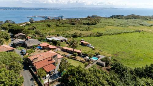 Finca Con Piscina En Doni�os