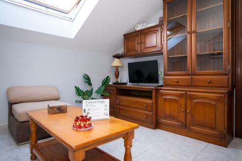 Apartamento Turistiqa - �tico Ferrol Centro Vut-co-02715