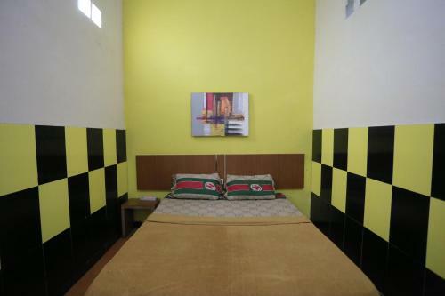 Hostal Olive Guest House Bumi Mas Raya