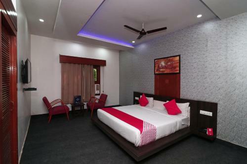 Oyo 16499 Hotel Moti Dungri Palace