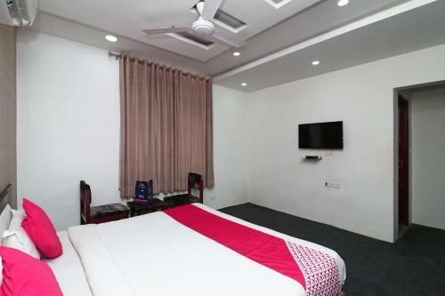 Oyo 16499 Hotel Moti Dungri Palace