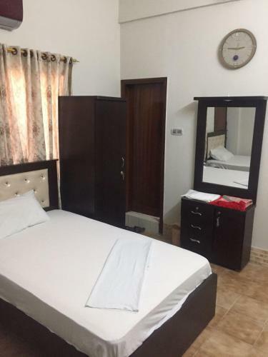 Hostal Al Rehman Guest House