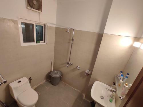 Apartamento Upscale Peaceful Penthouse 2king/br Isb View E11