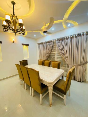 Bed & Breakfast Continental Boutique House