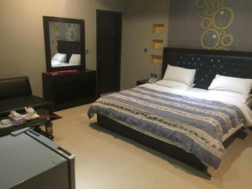 Hostal Royal House