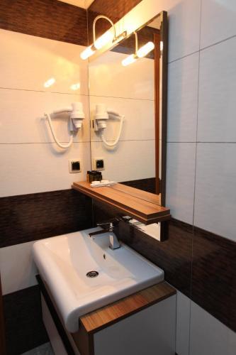 Hotel Grand Ak�al? Otel