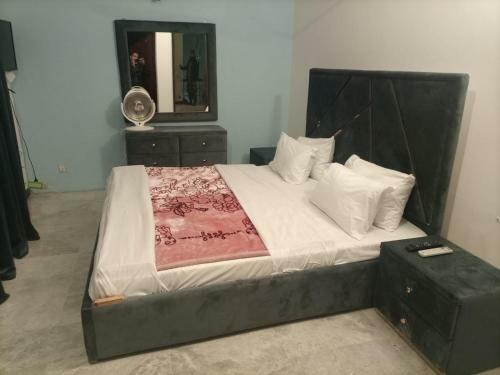 Hostal Awari Guest House