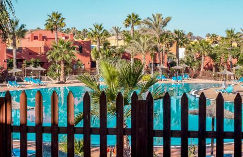 Oasis Fuerteventura Beach Apartments