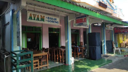 Hostal Penginapan Raharjo
