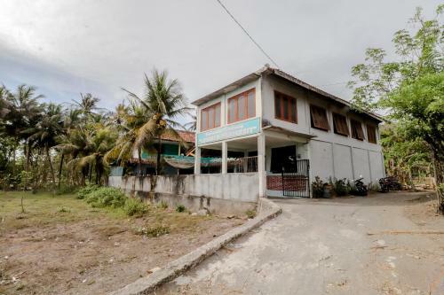 Hostal Losmen Parikesit