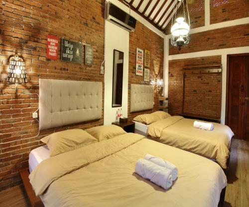 Hostal Homestay Omah Bata