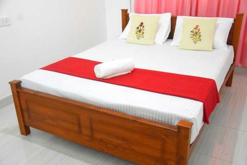 Hostal Royal Views Residence