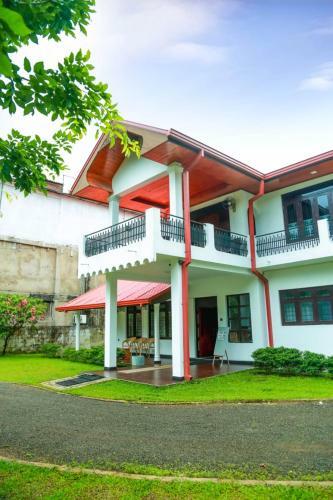 Hotel Sapumal Lodge