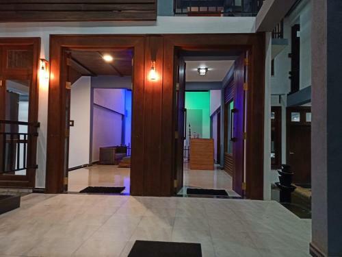 Hotel Pinnacle Villa