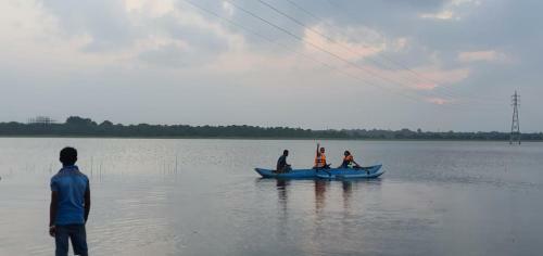 Nuwara Wewa Holiday Resort