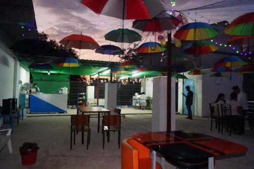 Top Royal Hotel