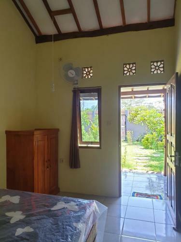 Hostal Sunrise Banyuwangi Homestay