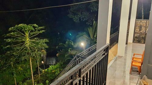 Bed & Breakfast Kelapa Gading Villas