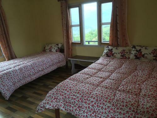 Hostal Kb's Eco Mountain Village Home