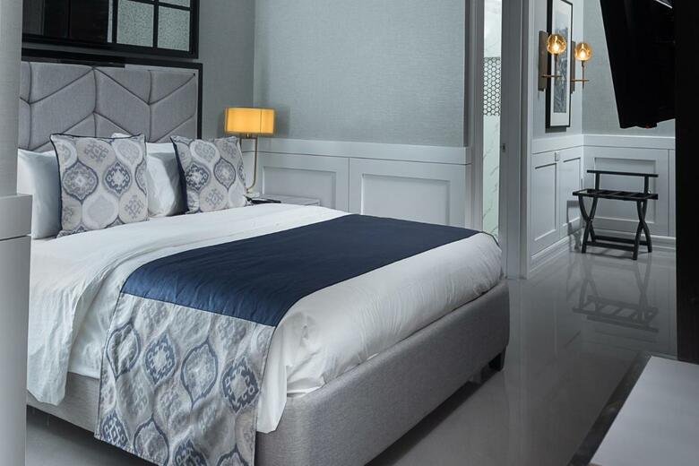 Hotel Stonehill Suites