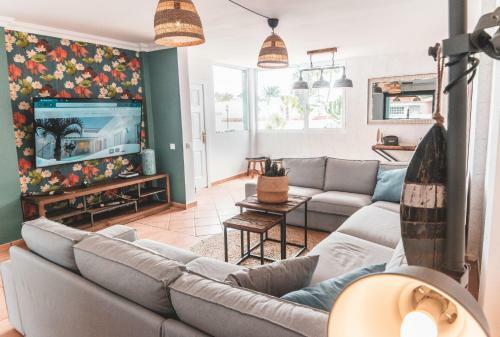 Villa Veaco Beach With Jacuzzi And Private Pool
