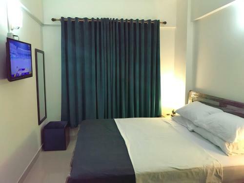 "service Apartments Karachi" Beach View