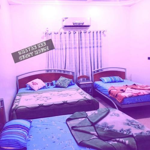 Hostal Shayan Residency Guest House