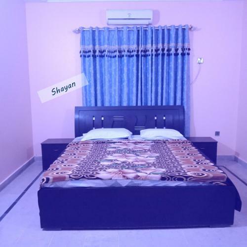 Hostal Shayan Residency Guest House
