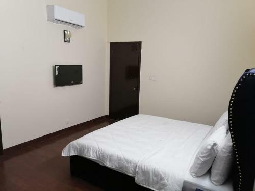 Hostal Mortal Hotel