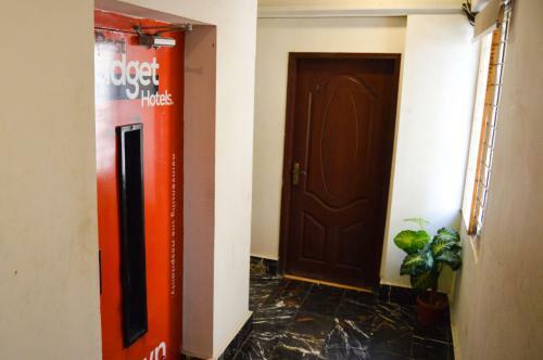 Hotel Ktown Rooms, Dha Phase 7