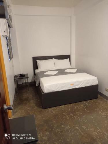 Hotel 8 Zhensen Inn