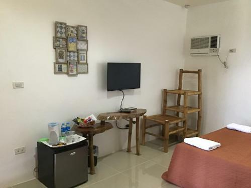 Hotel Cuestas Beach Resort And Restaurant