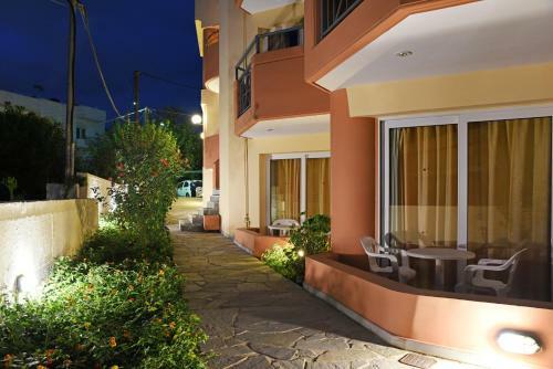 Iolkos Hotel Apartments