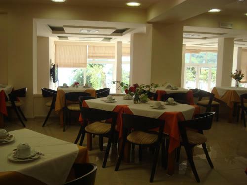 Glyfada Beach Hotel