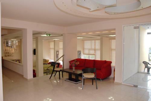 Glyfada Beach Hotel