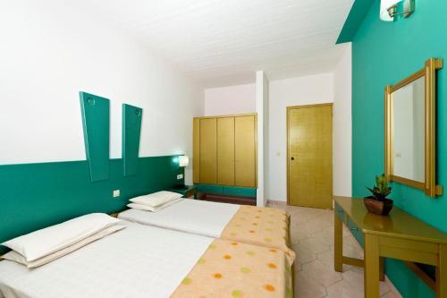 Aparthotel Trianta Hotel Apartments
