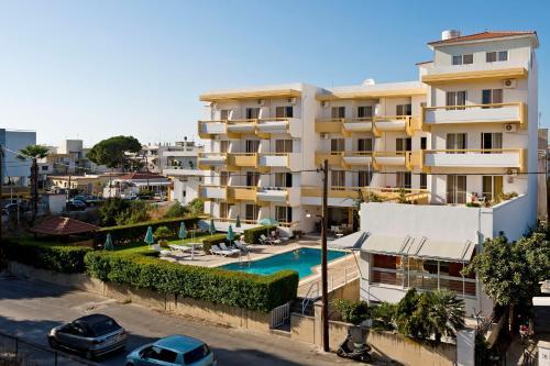 Aparthotel Trianta Hotel Apartments
