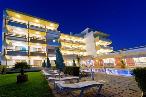 Aparthotel Trianta Hotel Apartments