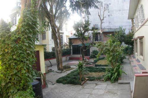 Hostal Laughing Buddha Hotel & Garden Theater