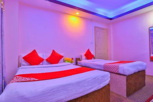 Oyo 656 Hotel Shree Guru