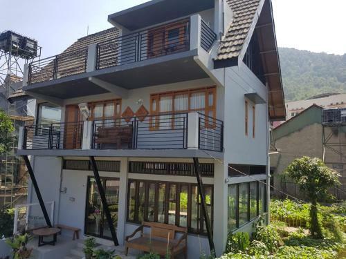 Hostal Sekar Gambir Homestay