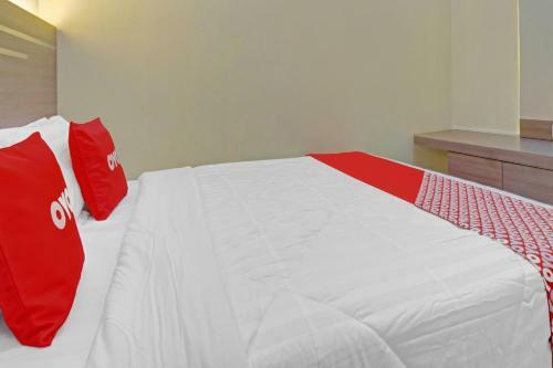 Hotel Oyo 90737 Losmen Aini Syariah