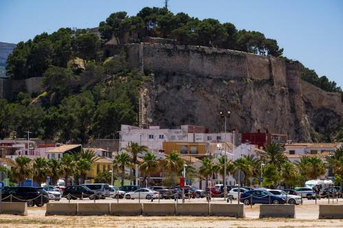 La Sirena - Both City And Beach Of Denia