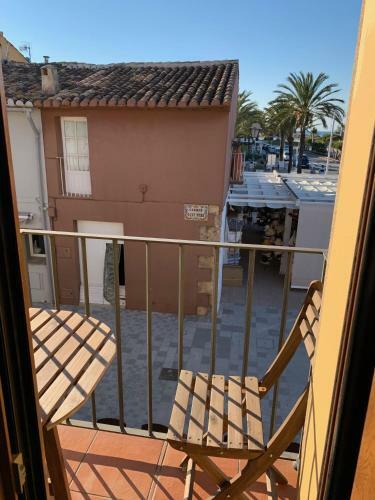 La Sirena - Both City And Beach Of Denia