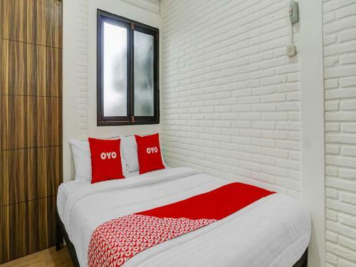 Hotel Oyo 90828 Ara Guest House