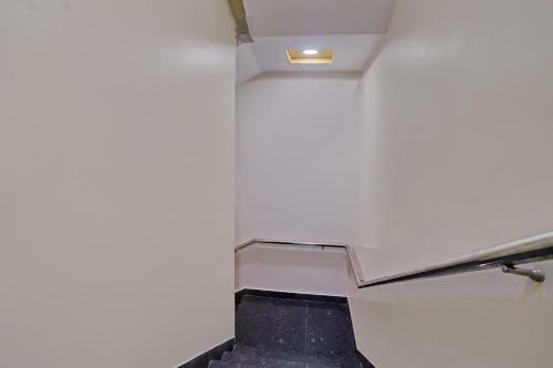 Oyo 81281 Hotel Jay Mahakali