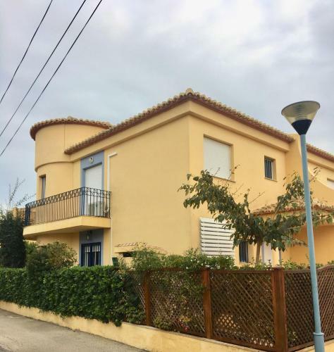 Bungalow En Denia (jardines De Denia Ii)