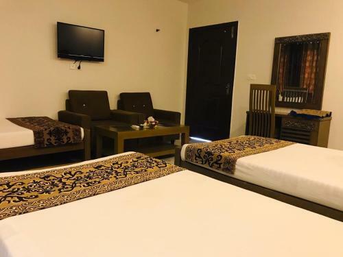 Hotel Pakeeza One