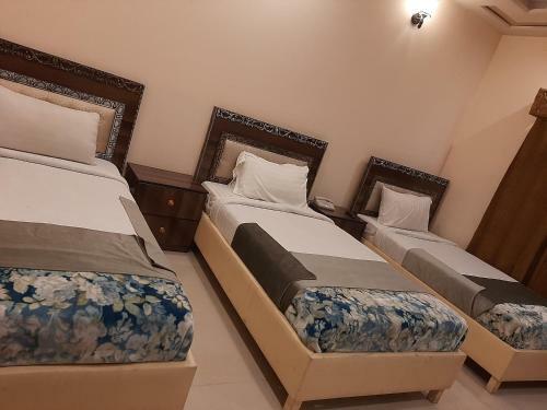Hotel Days Inn Lahore